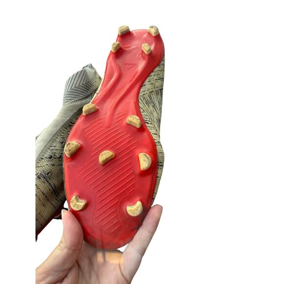 Adidas Nemesis Men's Size 9.5 Soccer Cleats - Picture 6 of 8